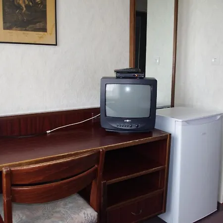 Garbsener Schweiz Отель Гарбсен