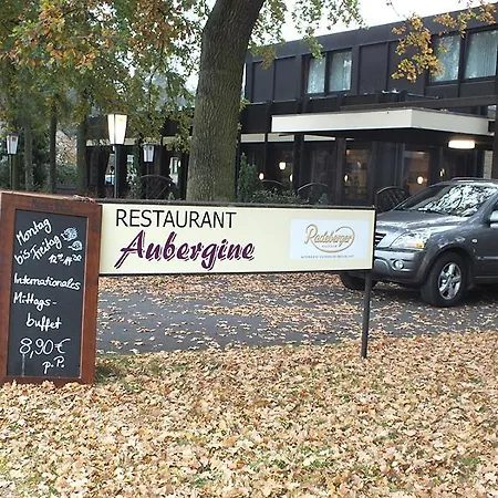 Garbsener Schweiz Отель Гарбсен